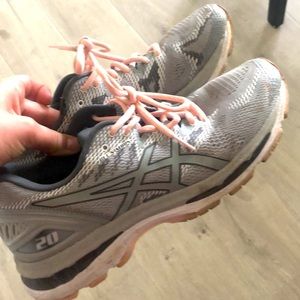 ASICs Athletic shoes